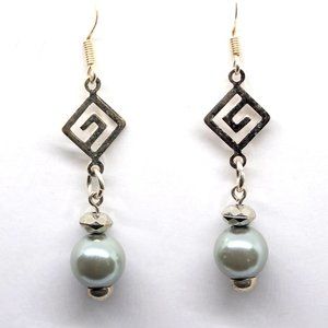 Silver Diamond Maze Earrings